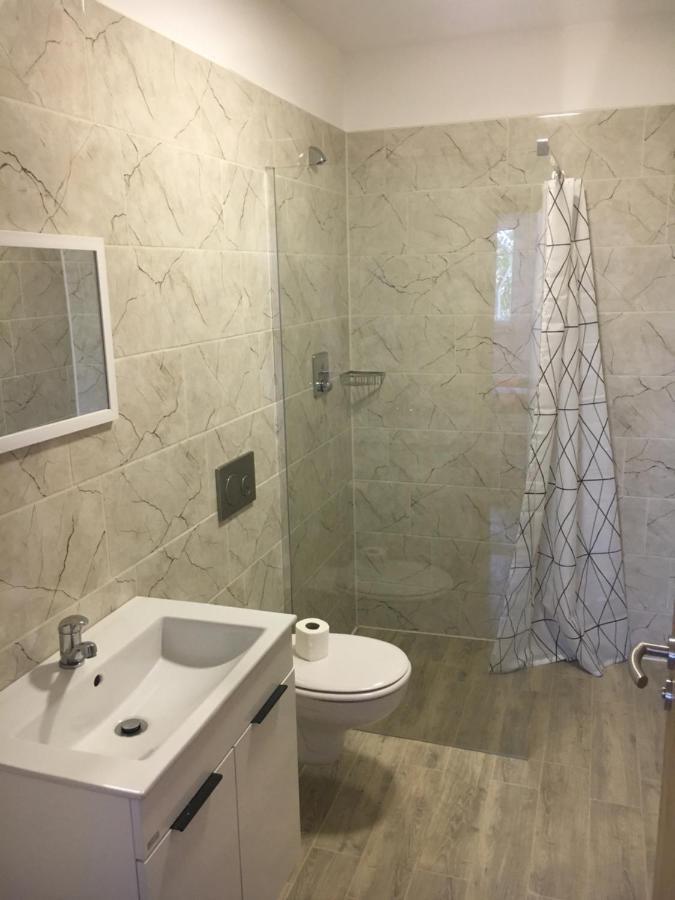 Ubytovani Pod Mezu Hlohovec Ngoại thất bức ảnh