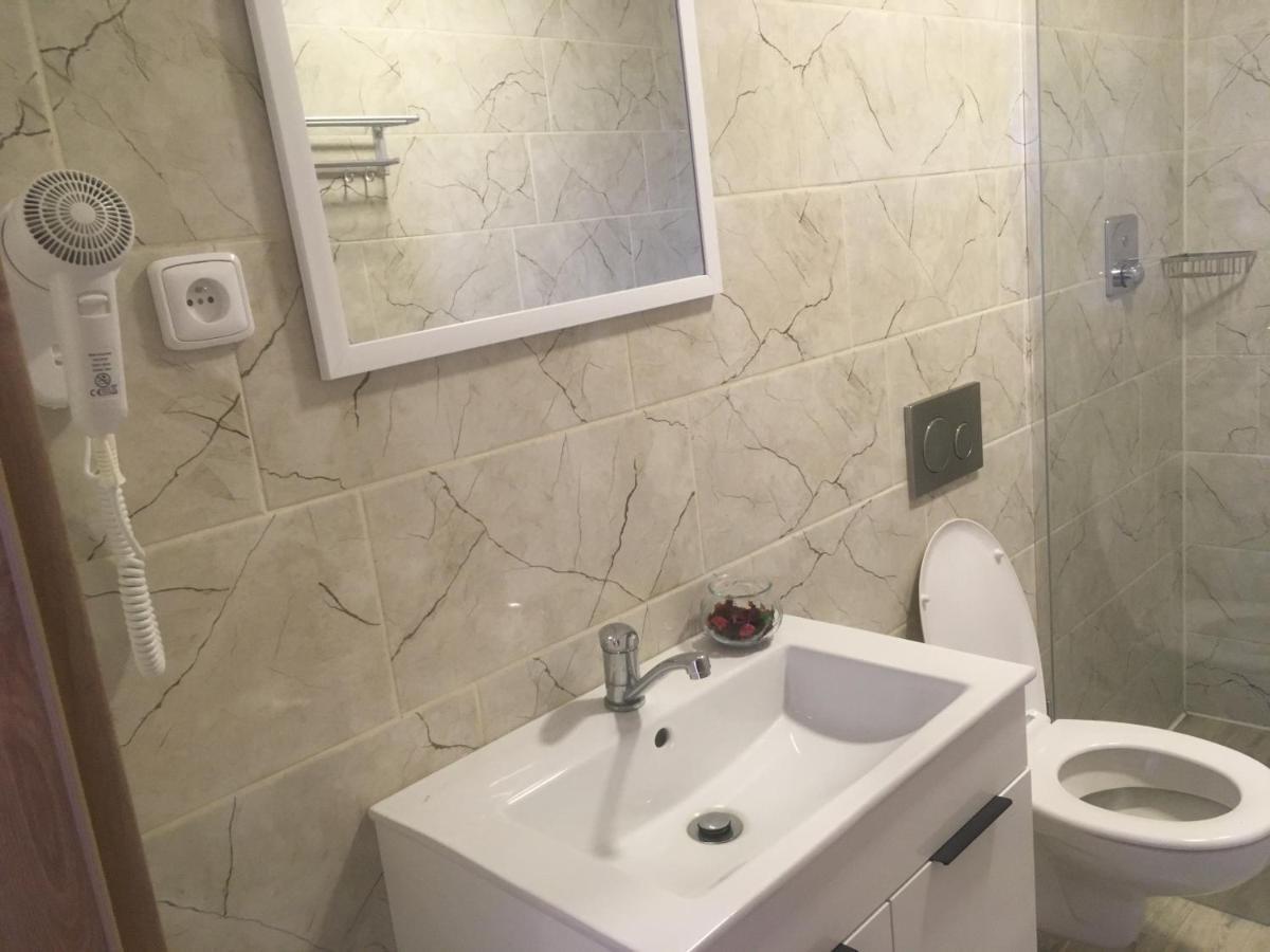 Ubytovani Pod Mezu Hlohovec Ngoại thất bức ảnh